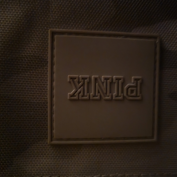 Pink backpack and pink handbag - Picture 7 of 9